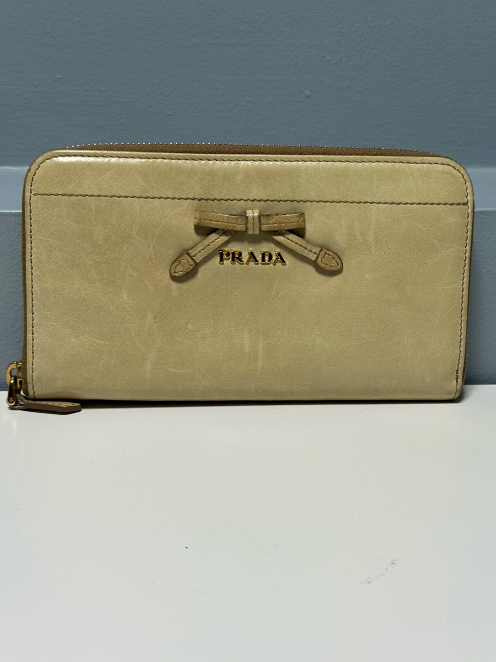 Prada Light Cream Leather Bow Zip-Around Wallet